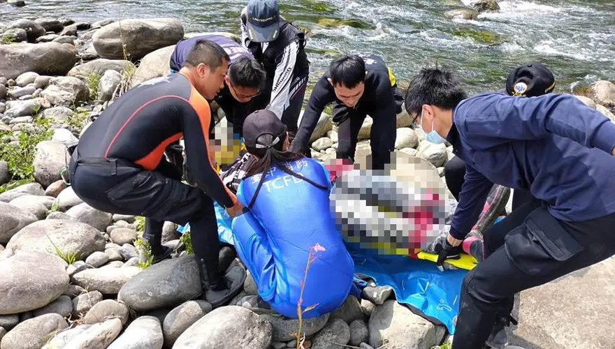 結伴大甲溪釣魚不慎溺水　54歲男釣客送醫不治