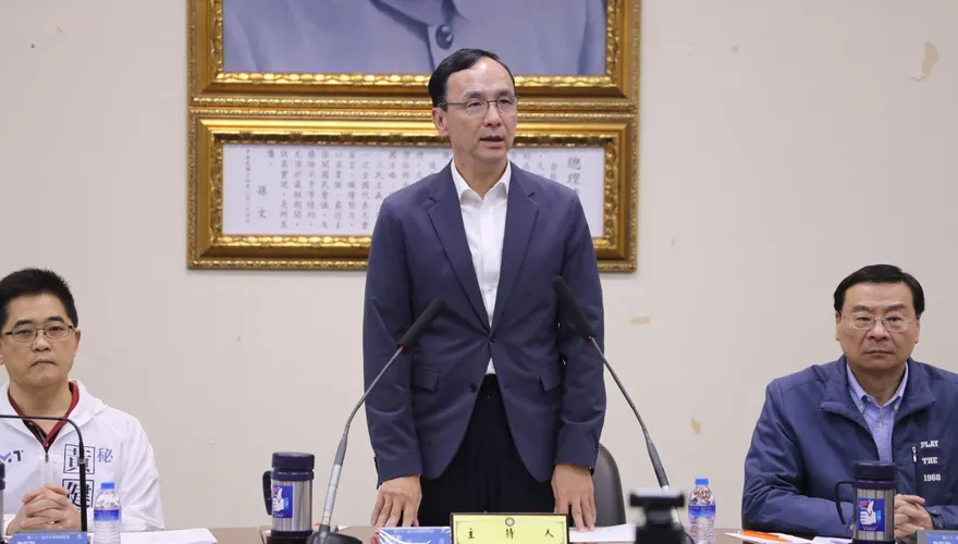 迴力鏢來了！馬英九赴陸喊「中華民國」　朱立倫嗆：蔡英文在美國敢不敢講？