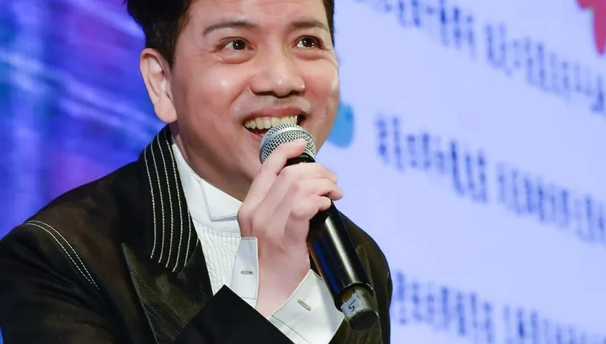 金鐘主持人陳凱倫罹「扁桃腺癌」醫曝常見症狀：頸部腫塊