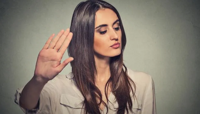 社恐人士的5大煩惱！遇到交際就想躲 最怕與人沒話聊