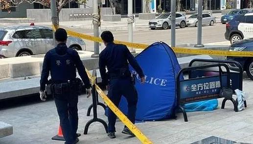 碰！高雄前鎮區中午驚傳男子墜樓　上班族買午餐看到這幕瞬間嚇傻