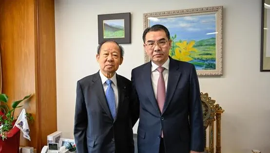 大陸駐日大使吳江浩拜會二階俊博　籲日方「在台灣問題上謹言慎行」