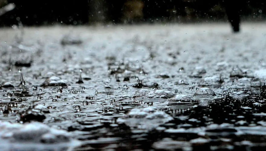 下午還有解渴機會！「海峽淺薄雲雨帶」進入嘉南地區