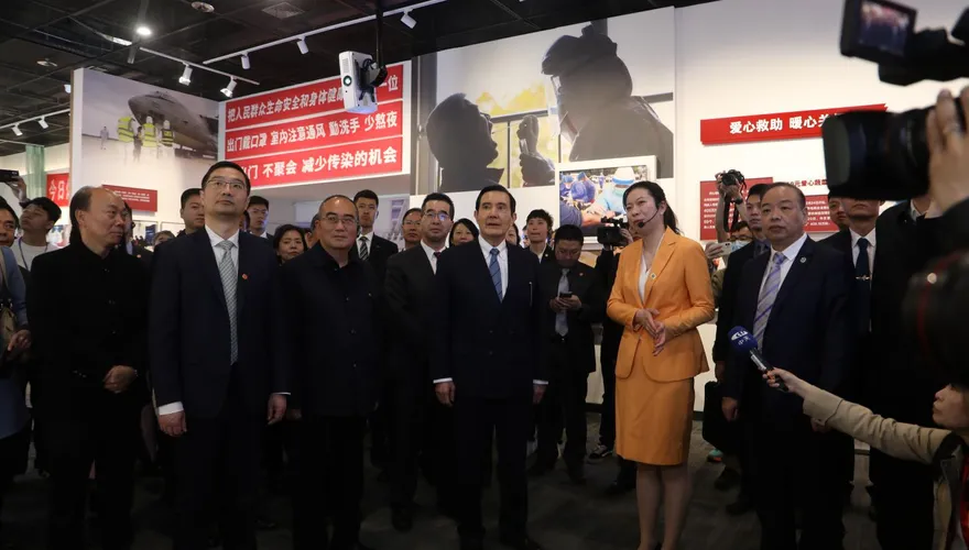 馬讚「武漢對全人類貢獻」是指他！羅智強曝「漸凍症」院長驚人事蹟：民進黨敢否認？