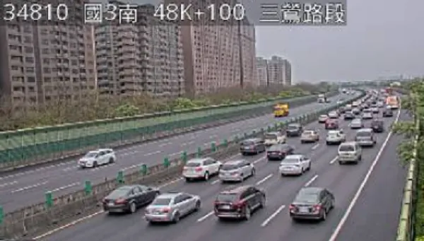 影/國道果真紫爆！清明連假透早「樹林-龍潭、湖口」塞翻天　7大壅塞路段要注意