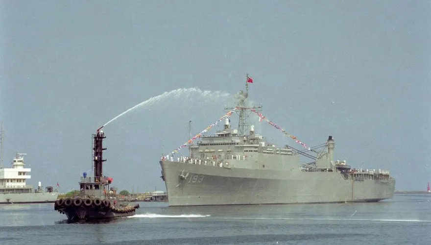 快訊/海軍旭海艦士官基隆外海出事！「廁所突昏迷」緊急返港搶救一夜無效今拔管