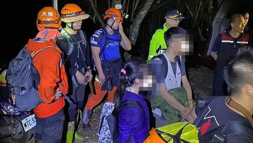 2台大生新北登山蒐集資料迷途　警消搜山3hr即刻救援成功