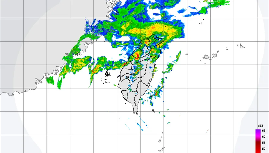 收假變天！外出需禦寒、帶雨具直到週末後回溫　「珊瑚」變颱風還要再等等