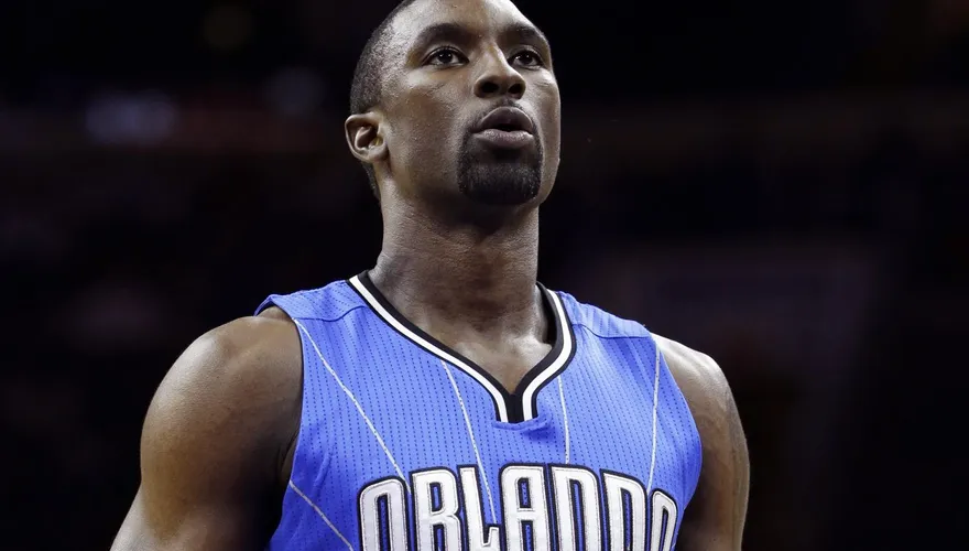 NBA球星也瘋狂！持刀威脅民眾遭逮　送往精神病院接受評估