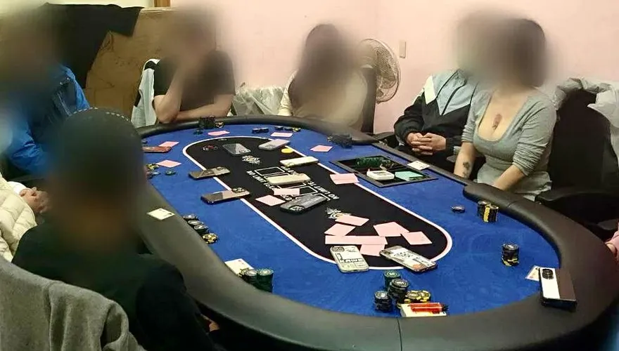 UU快彈出來了！22辣妹邀玩麻將　還規定不准「碎唸」和「摔牌」