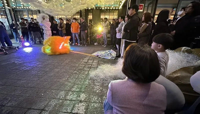 梨泰院踩踏逾百死　韓國邀藝人發起「聚餐挑戰」盼人潮回流