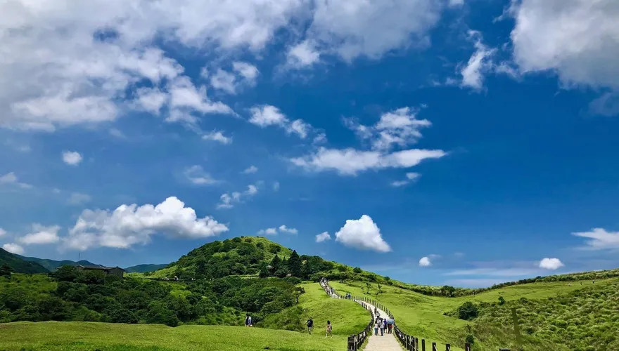 全球4億人口受憂鬱症所苦！研究：增加登山、水域活動抗憂鬱