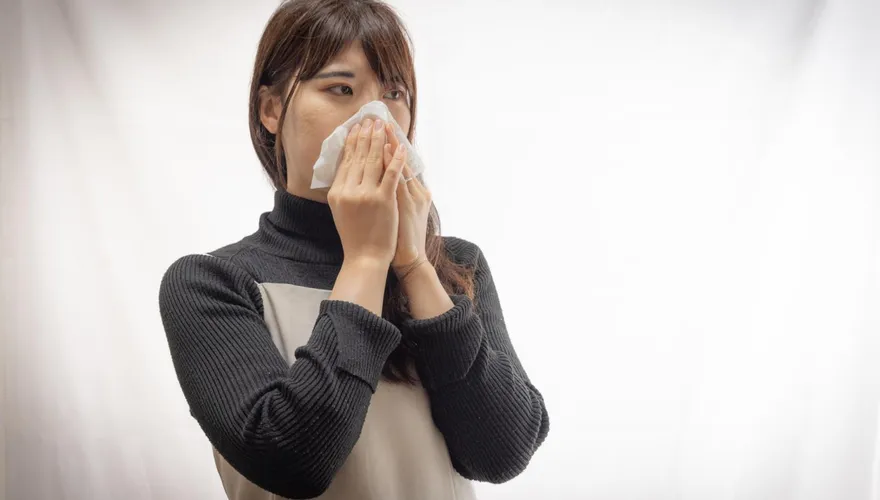 鼻水狂流！早晚溫差大鼻過敏大爆發　醫授「日常解套方法」：白菜要少吃
