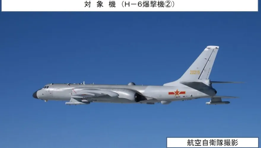 日本戰機緊急升空！2架大陸轟炸機飛經沖繩周邊