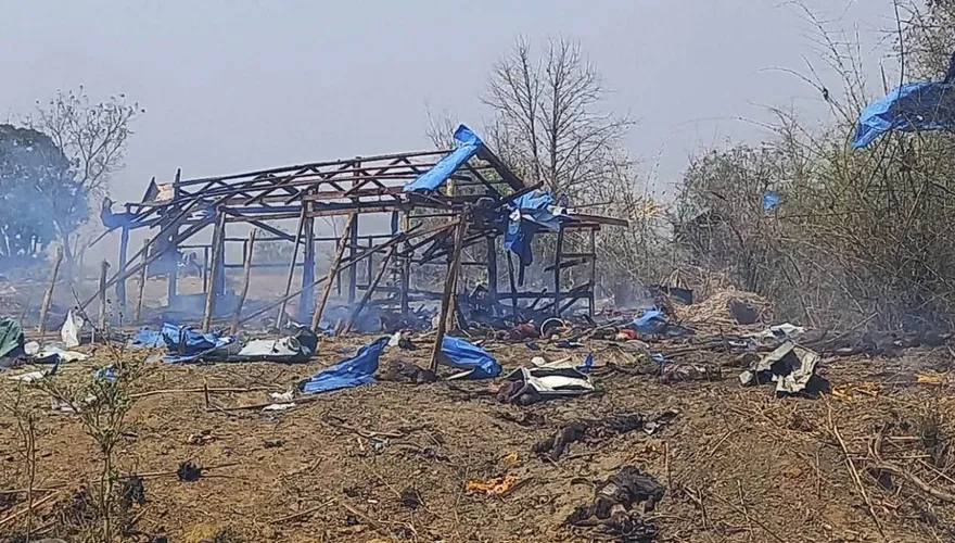 緬甸政府軍空襲村落「至少186死」　心碎媽哭喊：女兒沒有頭了