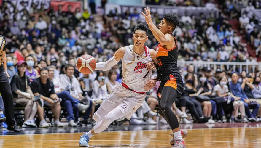 超狂7連勝！林書豪30分率鋼鐵人痛宰攻城獅　高國豪只拿5分