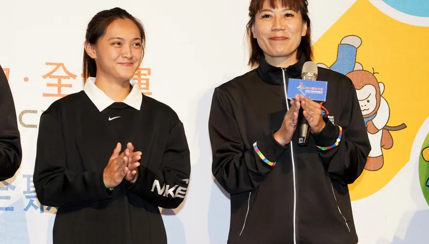 徐子茜全大運站台　鐵人楊傳廣曾讚：這女生跑法很驚人