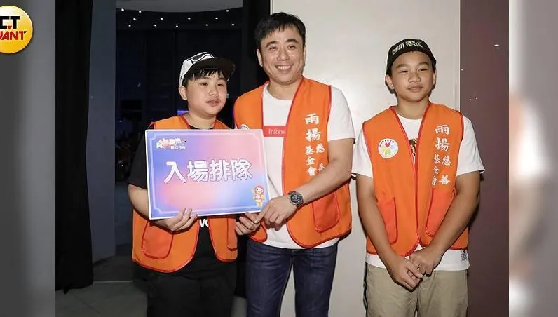 小彬彬爆「兒子沒考上大學」被彬媽打臉　小小彬被同學笑慘：為何這樣講
