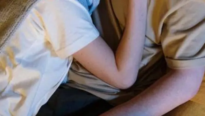 妹妹床上「驗證男人」對象竟是準姊夫　 她回家撞見罵：綠茶婊