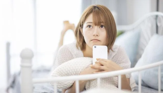 不斷在求偶焦慮的惡性循環中？心理師指6原因、4影響、4招助改善