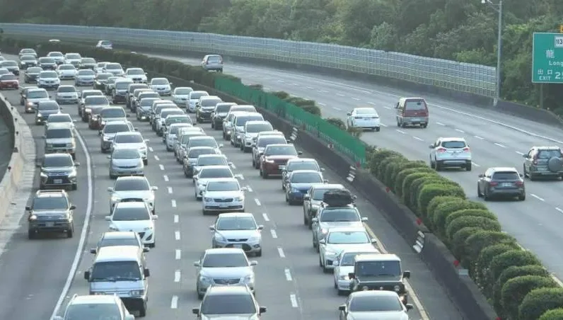 跨年出遊塞爆！國道避「7地雷路段」　這時間出門免塞車