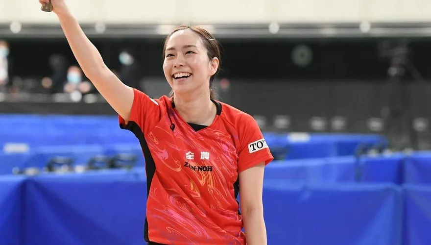 震撼封拍！桌球美女23年球員生涯引退　上萬粉絲不捨石川佳純