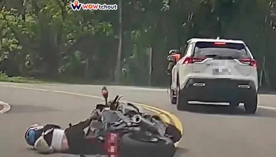 過彎真的要小心！重機辣妹山區過彎衝對向車「前空翻」慘摔　小蠻腰也著地