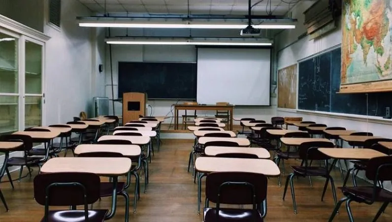 公公發豪語「金孫私校學費」全扛　背地逼媳籌錢…她快被逼瘋秒轉公立