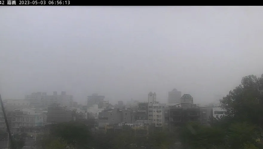 霧茫茫！中南部、金門「空氣品質亮橘燈」　1張圖看未來3天空品預測