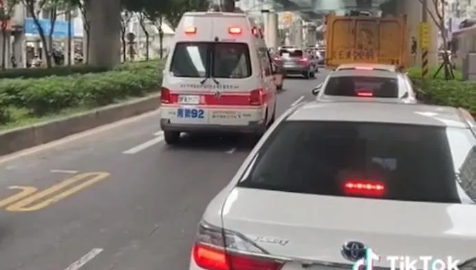 前方科技執法！救護車卡車陣「沒人敢禮讓」　苦主：申訴跑流程太麻煩