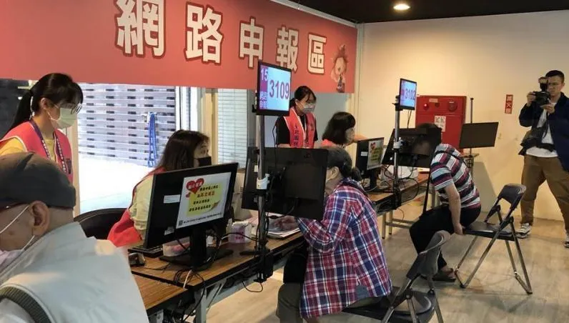 報稅新制！4大超商停用「健保卡」認證　影響3.8萬人