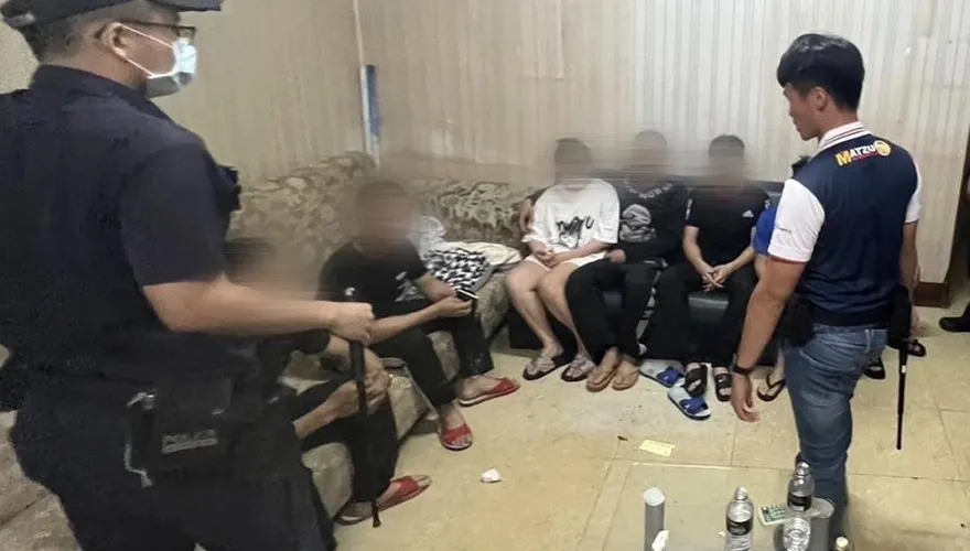 影/西螺警清查轄內高風險場所　查獲7名失聯與通緝越南籍移工