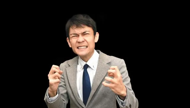 長期情緒低落恐影響健康　醫師曝經常「咬牙切齒」恐影響健康