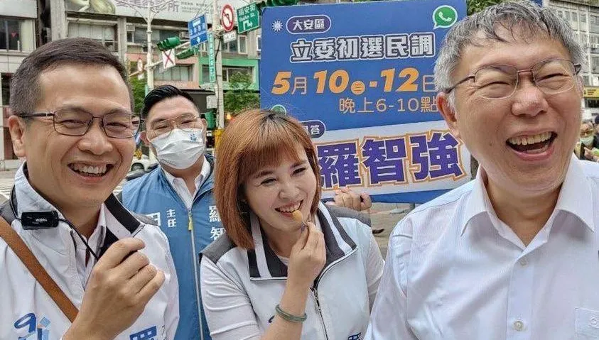 羅智強街頭捕獲柯文哲　一早就噹賴清德「好意思講別人專制」