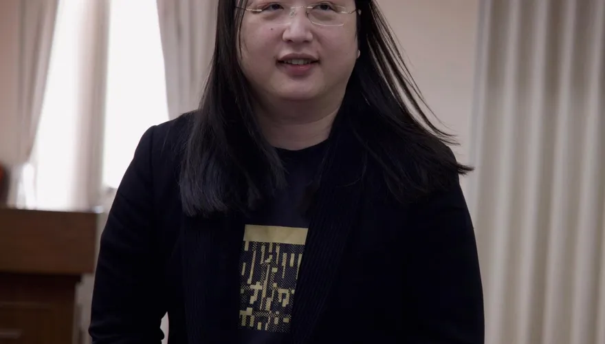 政府平台爆個資外洩！她怒點名「智障作秀外包大臣」　網秒懂開酸：呼叫唐鳳