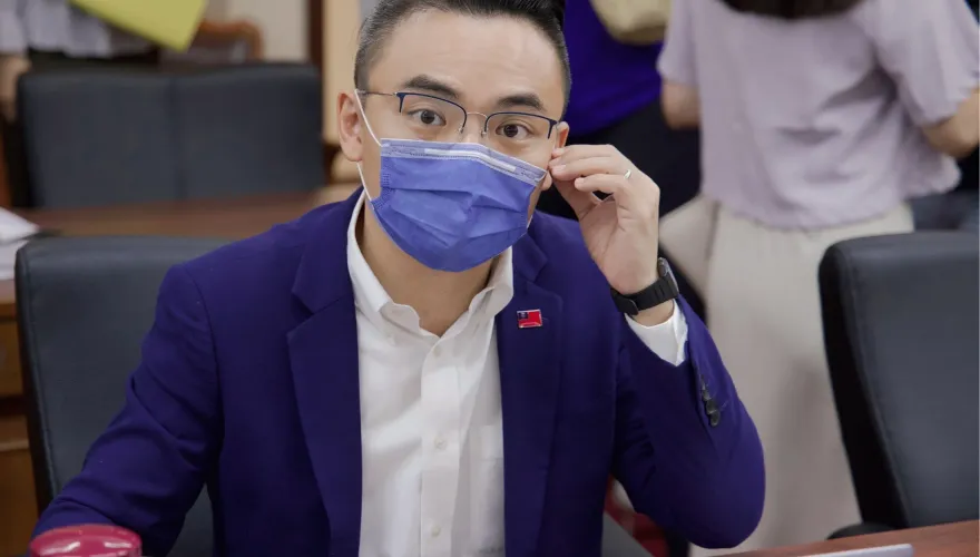 民進黨批侯友宜帶職參選　藍委反擊：賴清德雙重標準！
