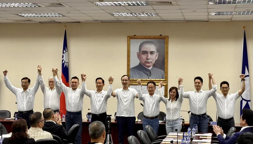 郭台銘午宴藍常委遭批「臨時抱佛腳」！　資深中常委轟：4年前離開時怎罵國民黨