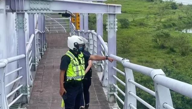 新北大橋女子墜落身亡！欄杆上發現鞋印…死因待查