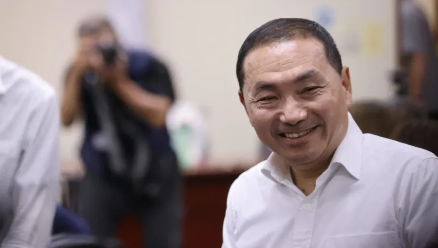 侯友宜獲徵召民調反下滑「沒慶祝行情？」　游盈隆：這解讀犯2嚴重謬誤