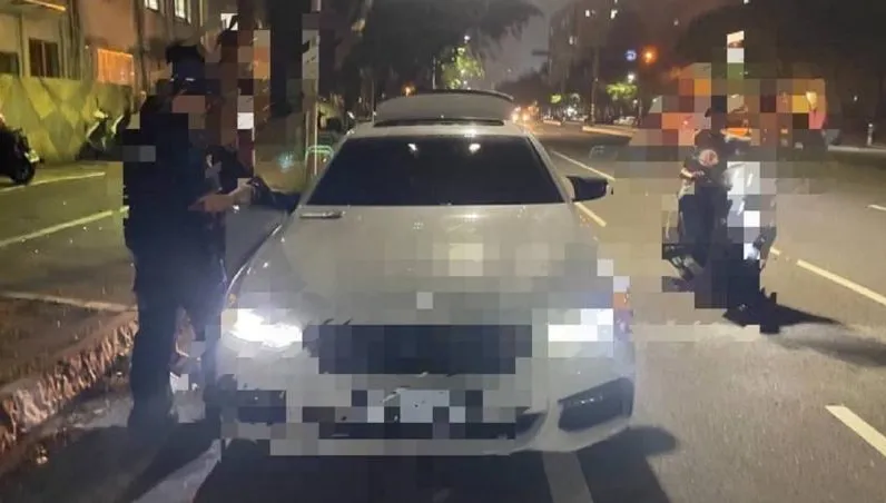 香水簡直用倒的！　違規男「太臭香」被看穿車上藏毒