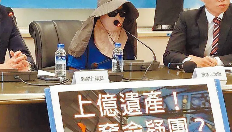 5億高中生/阿公火化入塔找不到人捧斗　警方通知才知墜樓亡