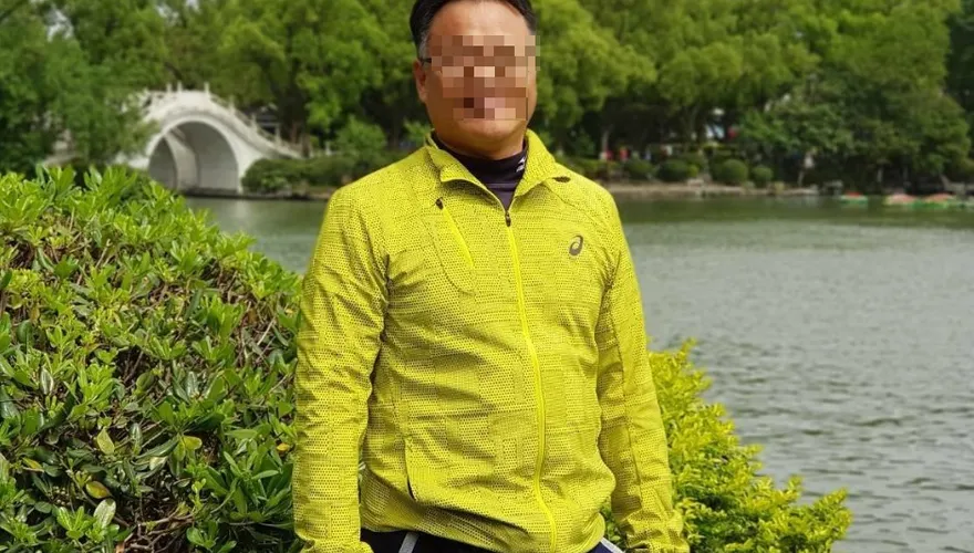 捲入5億高中生墜樓案！地政父子長相曝光　「秒退群組」欲蓋彌彰