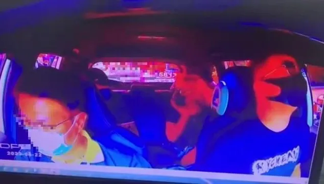 影/得天宮驚傳槍響！2小時破案　2名槍手加1女遭逮　起出改造槍枝跟子彈