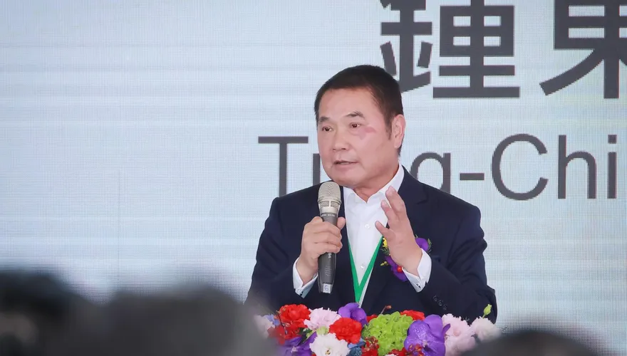 最狂縣長表態支持藍營候選人！但這情況下盡力幫「他」募經費