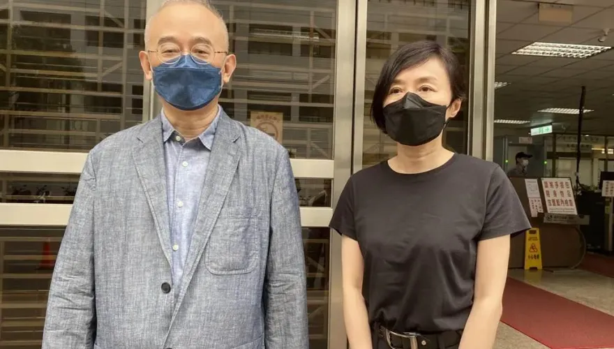 烏龍共諜案！向心夫婦困台3年半求回家：大陸88歲老父重病癱瘓　看不到兒子嚎啕大哭