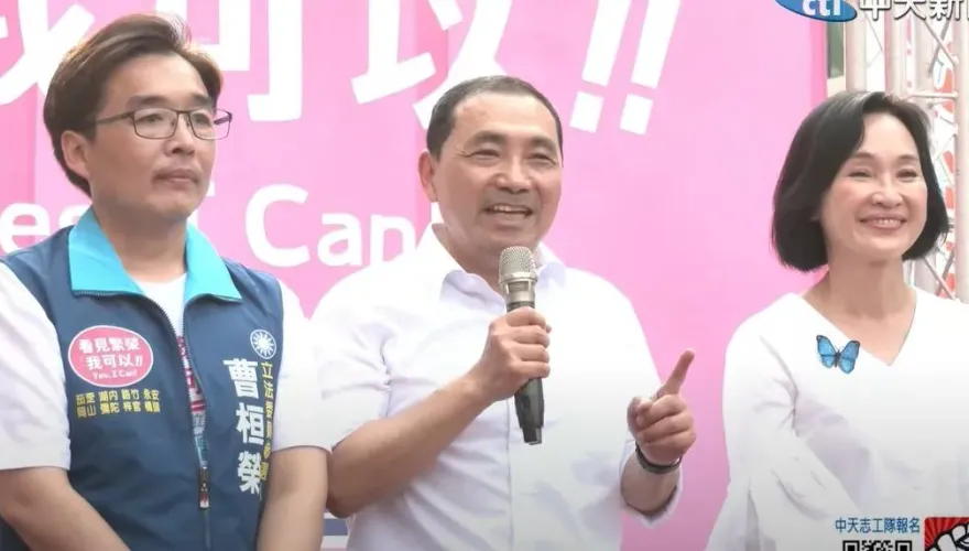 影/2024第一站「高雄挺韓國瑜子弟兵」！　侯友宜曝民眾「問這兩句太心酸」：政府換人做