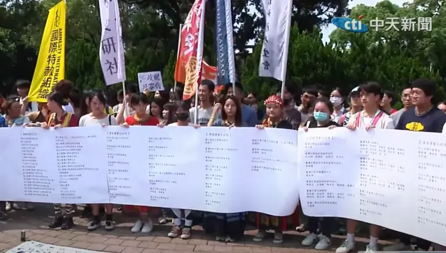 台大生歧視言論校方竟息事寧人？　哈佛校友舉母校處置為例嘆：台大衰微症候群顯露的開端