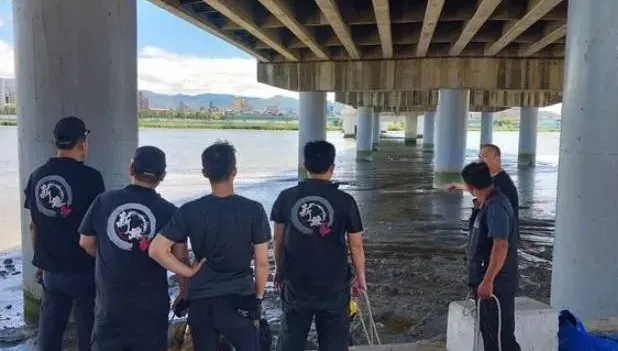 快訊/新北23歲女陳屍忠孝橋下　2天前曾遭民眾目擊稱「我在游泳」