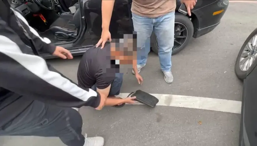 影/毒品交易很「在地」！台中警衝台南逮毒販　「你丟我撿」照樣人贓俱獲