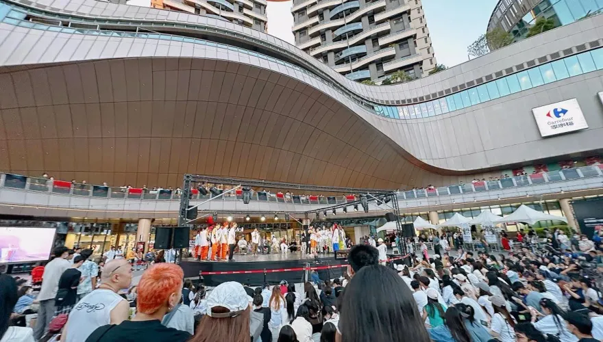 快訊/桃園A19環球購物中心停電！　客摸黑用午餐…火鍋店免單安撫